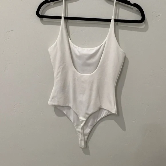 Privacy Please Bara Bodysuit in White Low Back Bodysuit sz Small - Picture 4 of 7